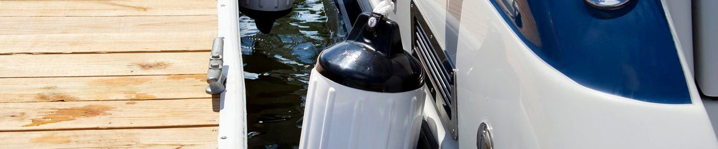 Protect Your Boat Properly With Boat Fenders and Dock Bumpers